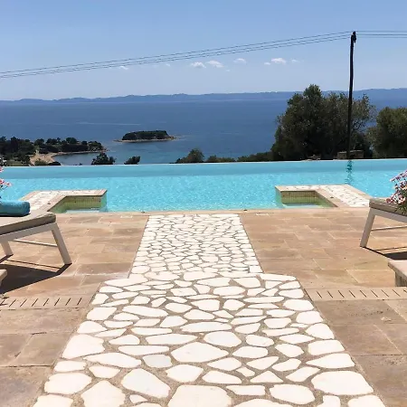 Villa Sithonian Blue Royal *