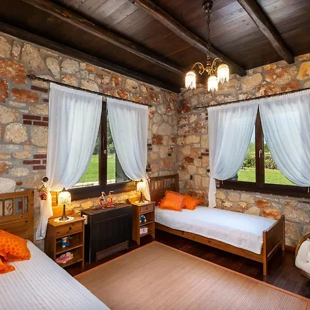 Sithonian Blue Royal Villa Nikiti (Sithonia)